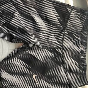 NIKE RUNNING LEGGINGS CROPPED GREY